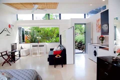 Driftwood Villa - Sunshine Coast Tourism 1