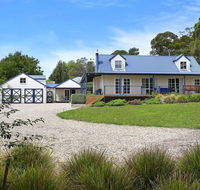 Duncraig House - open fireplace spa pet friendly - Sunshine Coast Tourism