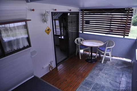 Durras Lake North Holiday Park - Sunshine Coast Tourism 3