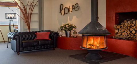 Eagle View Escape - Sunshine Coast Tourism 3