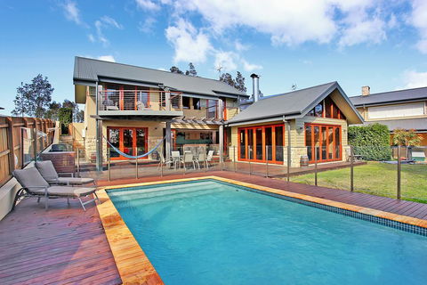 Eagles Landing - Holiday Sunshine Coast 0