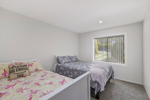 East Coast Hideaway Beach Retreat - Sunshine Coast Tourism 3