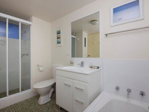Ebbtide 20 - Sunshine Coast Tourism 1