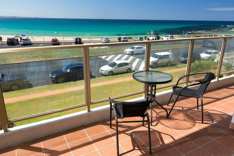 Ebbtide, Unit 07, 2-6 North Street - Sunshine Coast Tourism 0