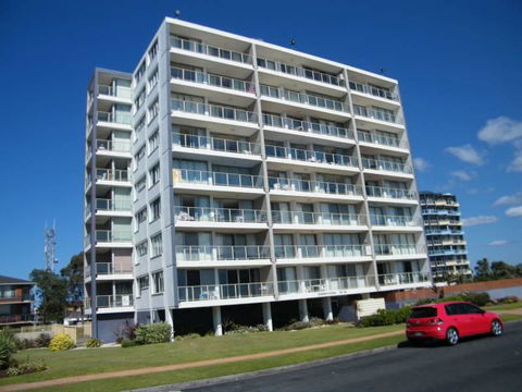 Ebbtide, Unit 07, 2-6 North Street - Sunshine Coast Tourism 2