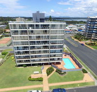 Ebbtide unit 17 2-6 North Street - Holiday Sunshine Coast
