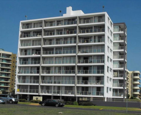 Ebbtide, Unit 34, 2-6 North Street - Sunshine Coast Tourism 0