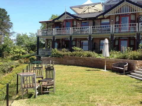 Echoes Boutique Hotel & Restaurant - Sunshine Coast Tourism 0