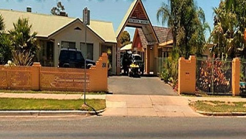 Echuca Motel - Sunshine Coast Tourism 0