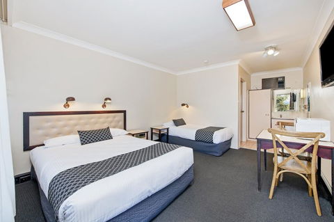 Econo Lodge Savannah Park Tamworth - Holiday Sunshine Coast 2