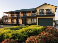 Book Eden Park Accommodation Vacations Sunshine Coast Tourism Sunshine Coast Tourism