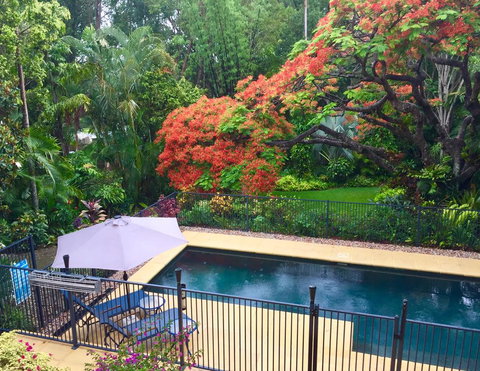 Eden Rest - Holiday Sunshine Coast 1