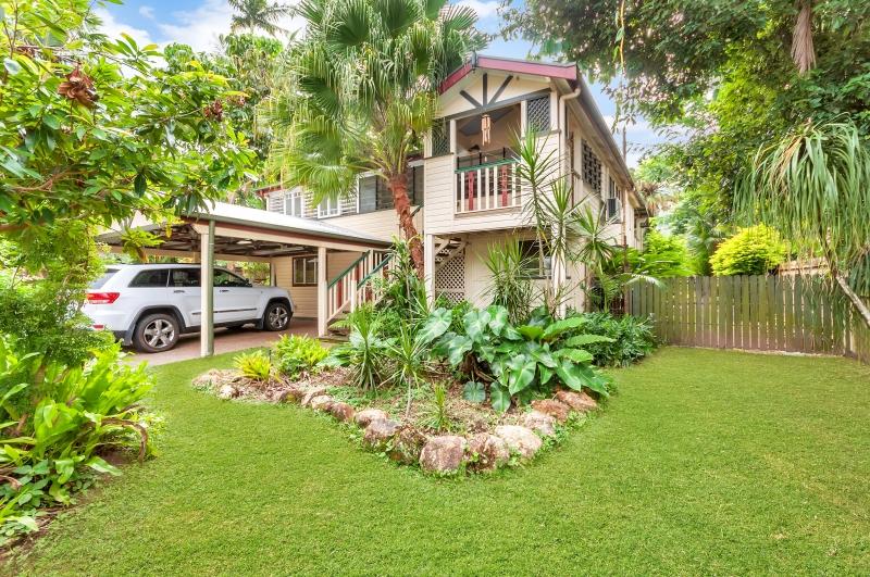 Edge Hill QLD Sunshine Coast Tourism
