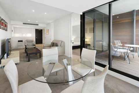 Edgewater 207 - Sunshine Coast Tourism 1