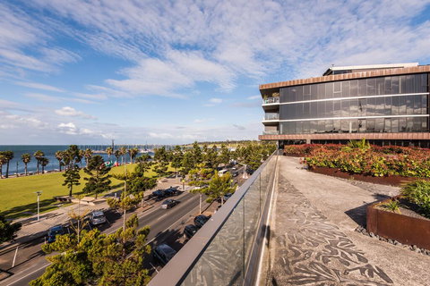 Edgewater 208 - Sunshine Coast Tourism 1