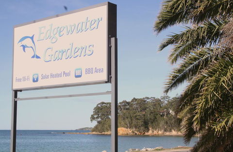 Edgewater Gardens Batemans Bay - Sunshine Coast Tourism 1