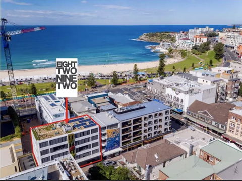 EIGHT TWO NINE TWO IV: BONDI BEACH - Holiday Sunshine Coast 0