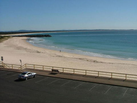 El Sandi, Unit 10, 14-18 North Street - Sunshine Coast Tourism 0