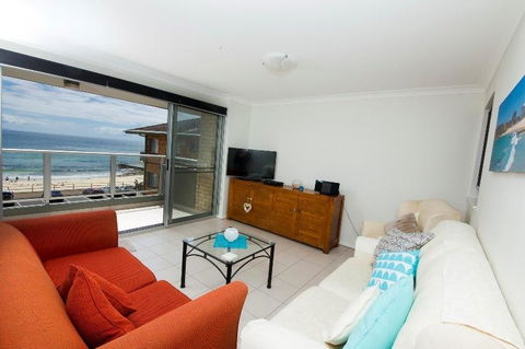 El Sandi, Unit 11, 14-18 North Street - Sunshine Coast Tourism 2