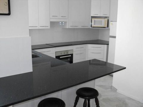 El Sandi, Unit 12, 14-18 North Street - Sunshine Coast Tourism 3