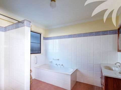 Elandra - Sunshine Coast Tourism 1