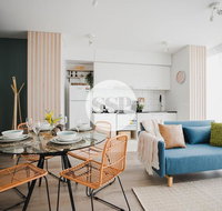 Elegant 2BR Abode within Melbourne CBD FREE WIFI - Holiday Sunshine Coast
