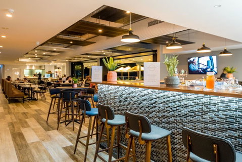 Elite Gold Coast - Sunshine Coast Tourism 1