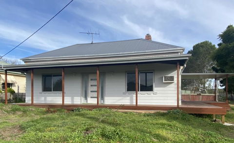 Ellalong Lagoon Home With A View - Sunshine Coast Tourism 0