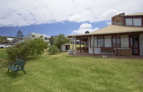 Ellensdale Cottage -Margaret River - Sunshine Coast Tourism 1