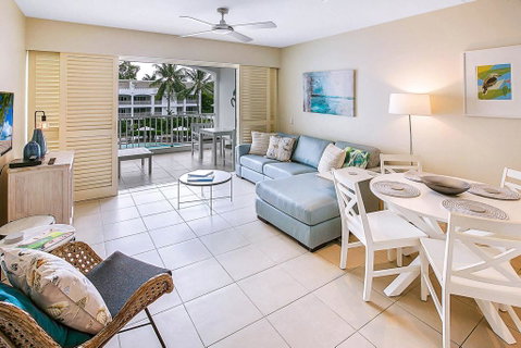Elysium The Beach Club - Sunshine Coast Tourism 3