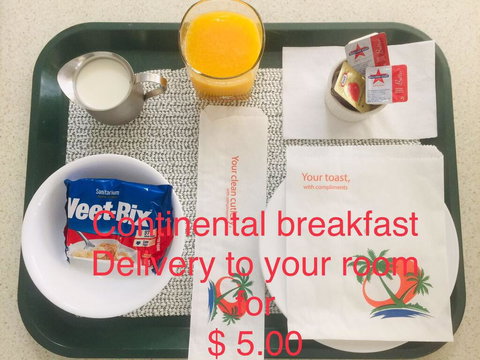 Emerald Highlands Motel - Sunshine Coast Tourism 2