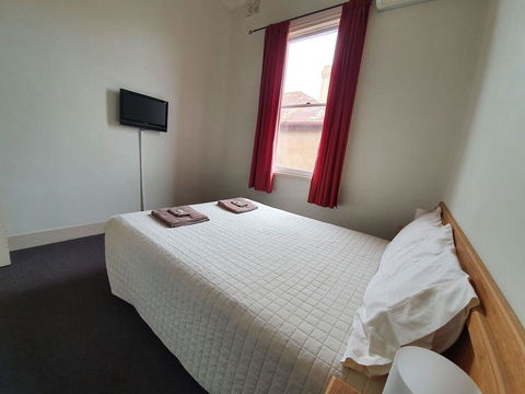 Empire Hotel Goulburn - Sunshine Coast Tourism 1