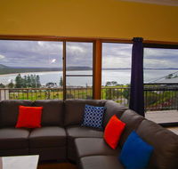 Endeavour 10 Dulconghi Street - Holiday Sunshine Coast