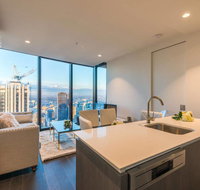 EQ Tower Luxury 2 Bedroom Skyline CBD Apartment - Holiday Sunshine Coast