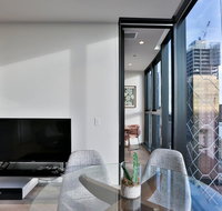 EQ TOWER Melbourne CBD APT - Holiday Sunshine Coast