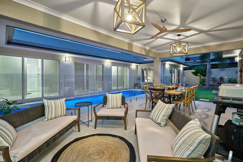 Escapades At Palm Cove - Holiday Sunshine Coast 3