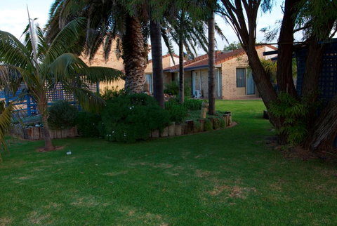 Esperance Beachfront Resort - Holiday Sunshine Coast 2