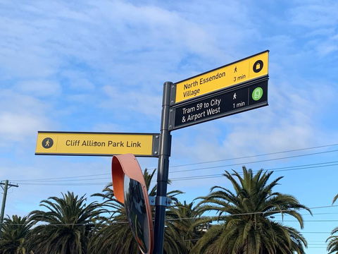 Essendon Apartments - Sunshine Coast Tourism 2