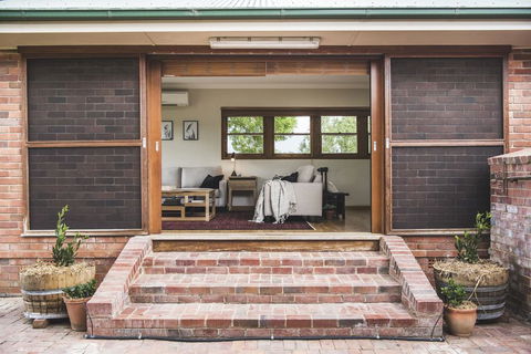 Eurunderee House - Holiday Sunshine Coast 1