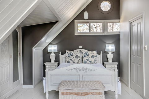 Evanslea Luxury Boutique Accommodation - Sunshine Coast Tourism 1