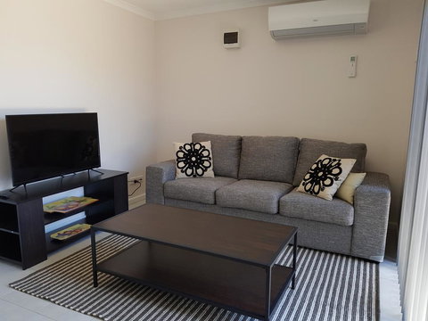 Excellent St Granny Flat - Holiday Sunshine Coast 1
