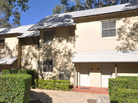 Executive 1 Bedroom Spa Villa Located Within Cypress Lakes Resort - Holiday Sunshine Coast 3