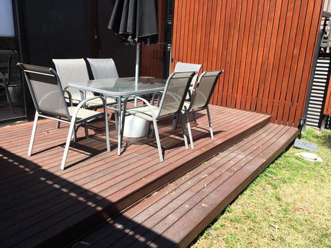 Executive Mansion, Spring Racing, Melbourne Cup - Sunshine Coast Tourism 3
