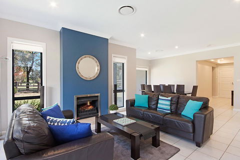 Fairview - Holiday Sunshine Coast 1