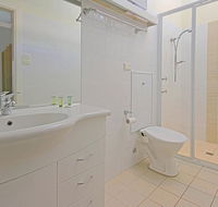 Fairwater in Mollymook - Sunshine Coast Tourism