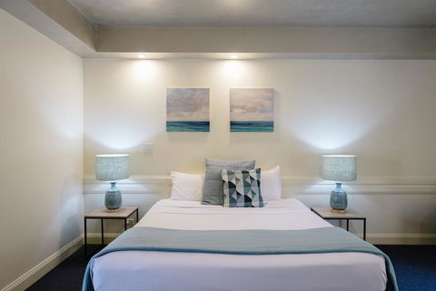 Fairways Resort - Sunshine Coast Tourism 3