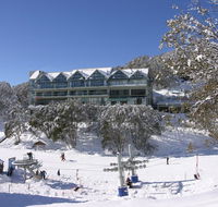Falls Creek Country Club - Holiday Sunshine Coast