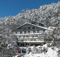 Falls Creek Hotel - Holiday Sunshine Coast