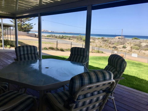 Family Tides - Sunshine Coast Tourism 3