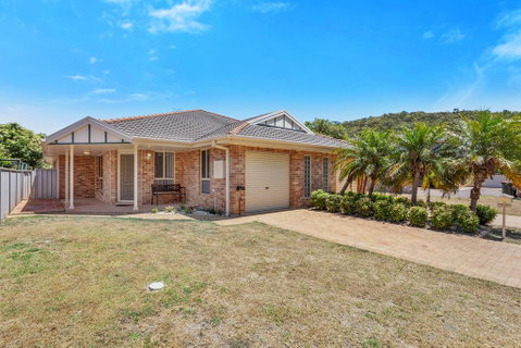 Farm Road, 6A - Sunshine Coast Tourism 0